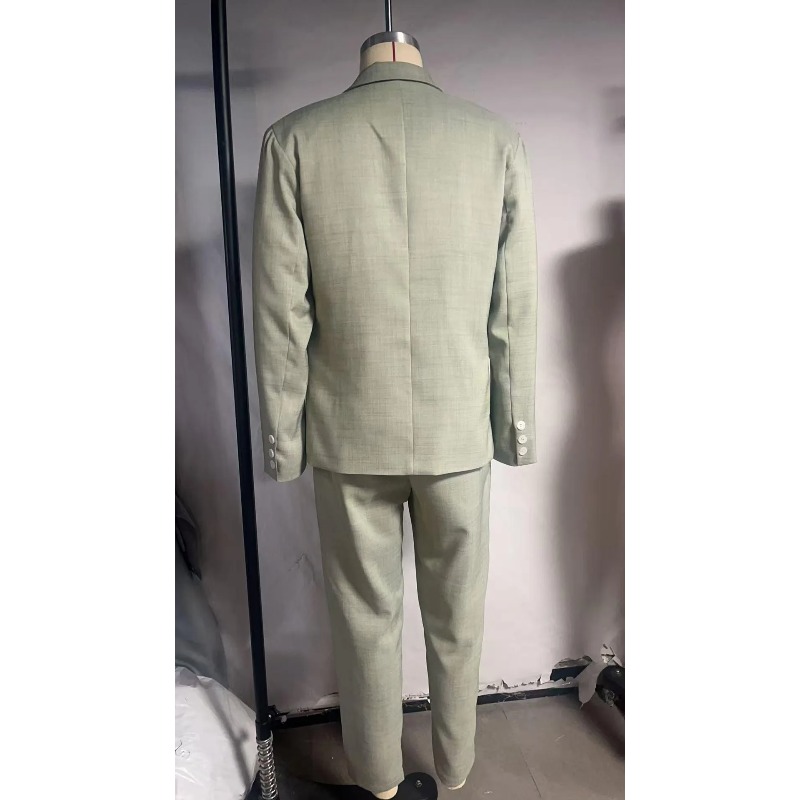 ชุดสูทและกางเกงสีพื้นสำหรับนัก - Men Formal Wear For Dinner บทวิจารณ์และราคา