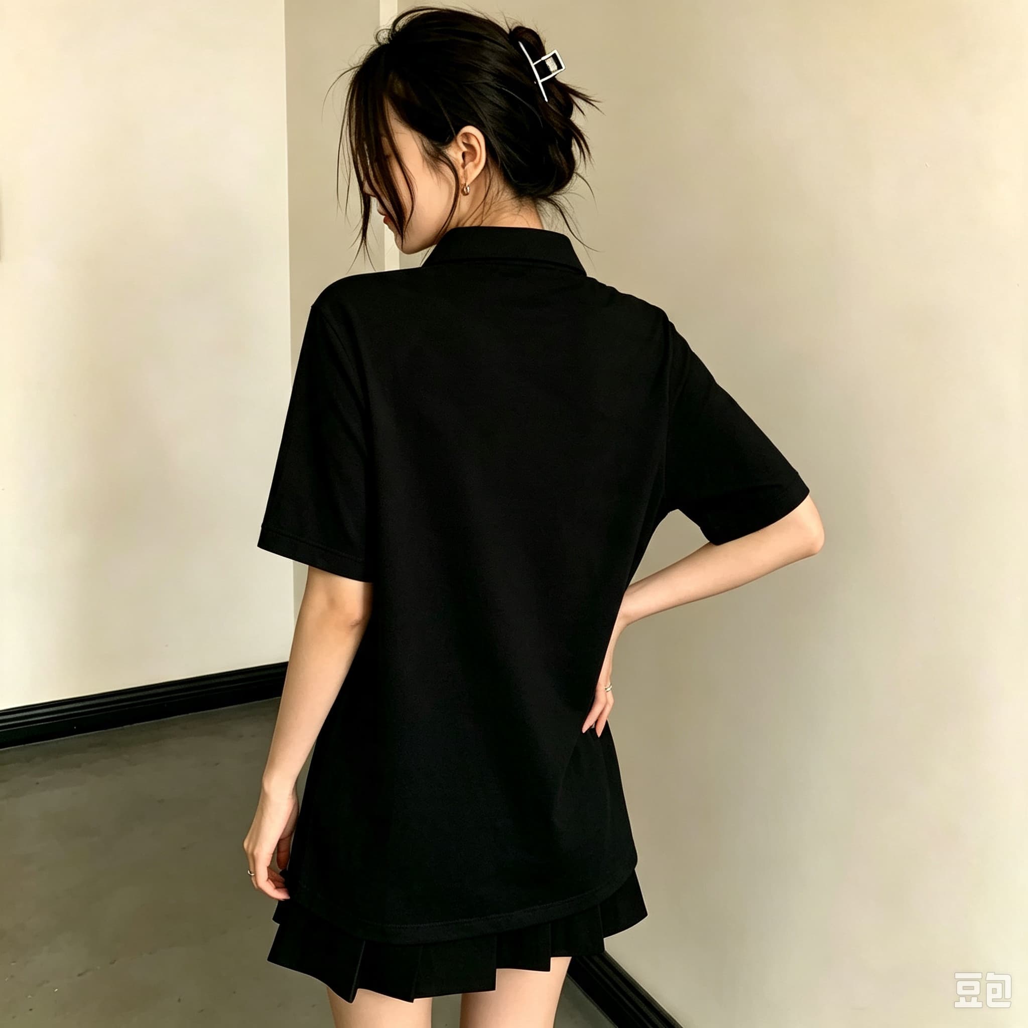 เสื้อโปโลสีดำลำลองแบบยูนิเซ็กส - Men Formal Wear All Black บทวิจารณ์และราคา